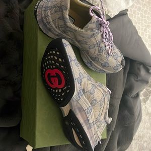 GUCCI sneakers brand new with box